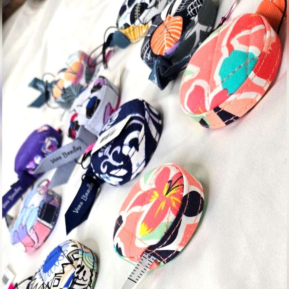Vera Bradley NWT Tape Measure Rain Forest Lily Coral orange green navy white - Picture 4 of 6